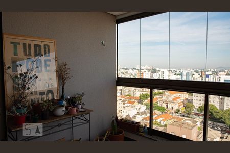 varanda de apartamento para alugar com 3 quartos, 75m² em Perdizes, São Paulo