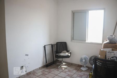 Quarto 2 de apartamento para alugar com 3 quartos, 62m² em Vila Palmares, São Caetano do Sul