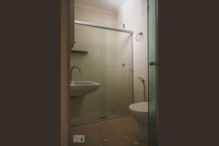 Banheiro Suíte de casa para alugar com 3 quartos, 130m² em Vila Tibério, Ribeirão Preto