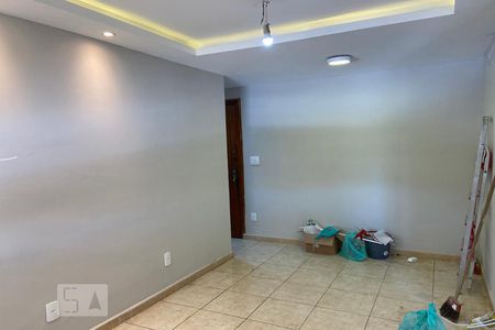 Sala de apartamento à venda com 2 quartos, 50m² em Inhaúma, Rio de Janeiro