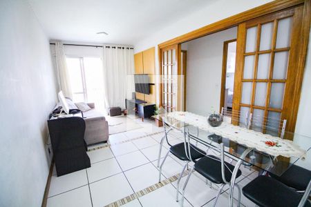 Sala de apartamento à venda com 3 quartos, 69m² em Vila Mangalot, São Paulo