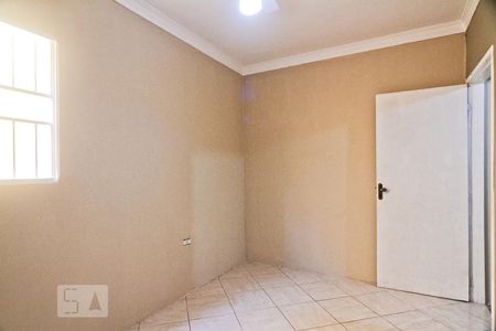 Quarto 1 de casa para alugar com 2 quartos, 88m² em Vila Souza, São Paulo