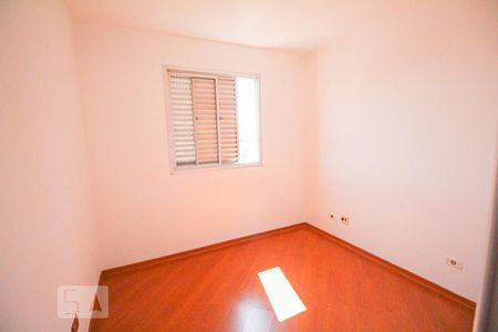 Quarto 1 de apartamento para alugar com 2 quartos, 54m² em Santa Teresinha, São Paulo