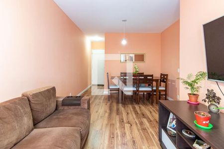 Sala de apartamento para alugar com 3 quartos, 66m² em Interlagos, São Paulo