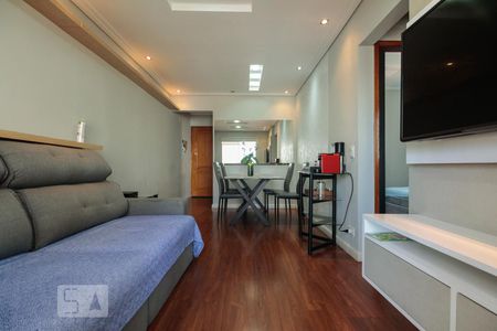 Sala  de apartamento à venda com 2 quartos, 49m² em Vila Bertioga, São Paulo