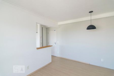 Sala de apartamento para alugar com 2 quartos, 54m² em Vila Humaitá, Santo André