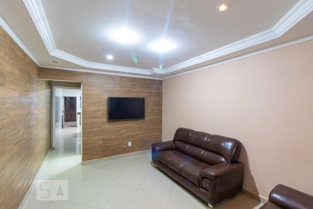 Sala de casa para alugar com 3 quartos, 186m² em Ermelino Matarazzo, São Paulo