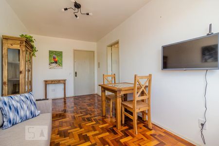 Sala de apartamento para alugar com 1 quarto, 47m² em Partenon, Porto Alegre