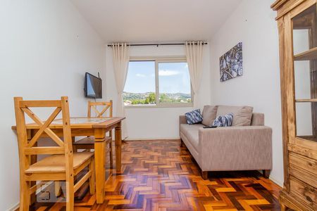 Sala de apartamento para alugar com 1 quarto, 47m² em Partenon, Porto Alegre