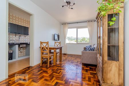 Sala de apartamento para alugar com 1 quarto, 47m² em Partenon, Porto Alegre