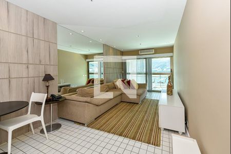 Sala de apartamento à venda com 1 quarto, 68m² em Lagoa, Rio de Janeiro