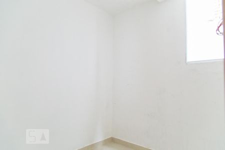 Quarto de casa para alugar com 2 quartos, 57m² em Vila Guarani (z Sul), São Paulo