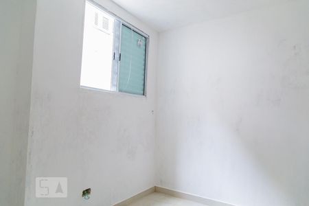 Quarto 2 de casa para alugar com 2 quartos, 57m² em Vila Guarani (z Sul), São Paulo