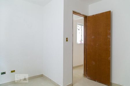 Quarto de casa para alugar com 2 quartos, 57m² em Vila Guarani (z Sul), São Paulo
