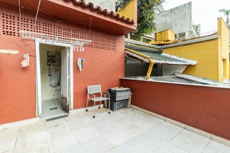 Terraço de casa à venda com 3 quartos, 400m² em Pacaembu, São Paulo