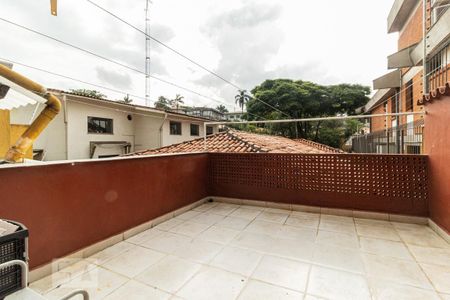 Terraço de casa à venda com 3 quartos, 400m² em Pacaembu, São Paulo