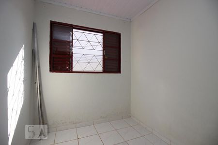 Quarto 2 de casa para alugar com 2 quartos, 50m² em Taguatinga Norte, Brasília