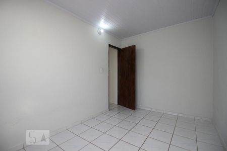 Quarto 1 de casa para alugar com 2 quartos, 50m² em Taguatinga Norte, Brasília