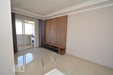 Sala de apartamento para alugar com 3 quartos, 75m² em Gopoúva, Guarulhos