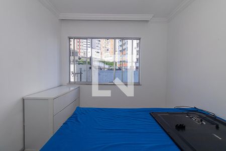 Quarto de apartamento para alugar com 2 quartos, 70m² em Campo Grande, Salvador