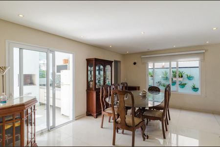 Sala de casa de condomínio para alugar com 4 quartos, 482m² em Anchieta, São Bernardo do Campo