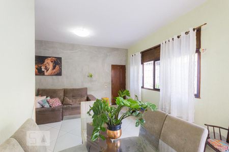 Sala de casa de condomínio à venda com 2 quartos, 170m² em Anil, Rio de Janeiro