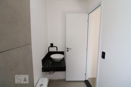 Banheiro de apartamento à venda com 1 quarto, 30m² em Vila Prudente, São Paulo