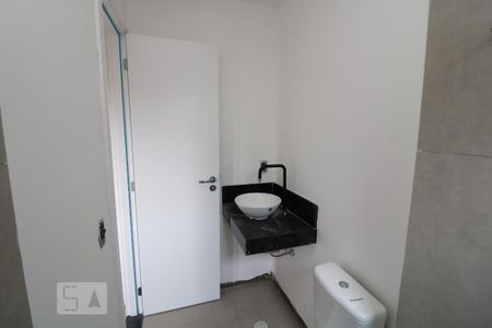 Banheiro de apartamento à venda com 1 quarto, 30m² em Vila Prudente, São Paulo