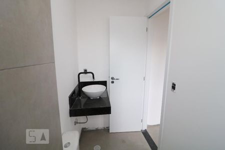 Banheiro de apartamento à venda com 1 quarto, 30m² em Vila Prudente, São Paulo