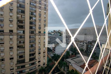 Vista da Sala de apartamento para alugar com 3 quartos, 90m² em Passo da Areia, Porto Alegre