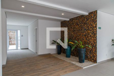 Hall de Entrada de apartamento para alugar com 2 quartos, 45m² em Vila Invernada, São Paulo