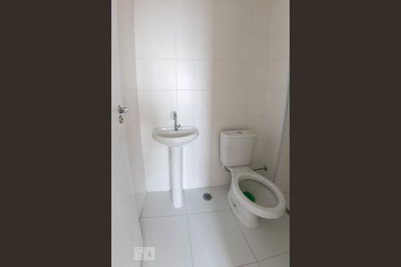 Banheiro de apartamento à venda com 1 quarto, 30m² em Jardim Adutora, São Paulo