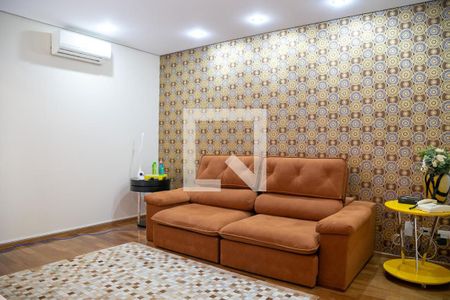 Sala de casa à venda com 3 quartos, 400m² em Parque Renato Maia, Guarulhos
