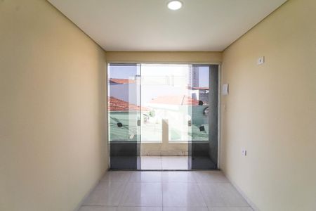 Quarto de kitnet/studio para alugar com 1 quarto, 35m² em Vila Santa Clara, São Paulo