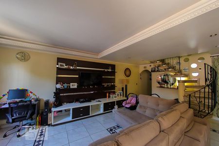 Sala de casa à venda com 5 quartos, 125m² em Jardim Paraventi, Guarulhos