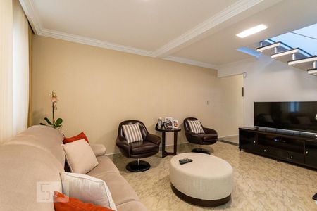 Sala  de casa à venda com 3 quartos, 297m² em Vila Paulistania, São Paulo