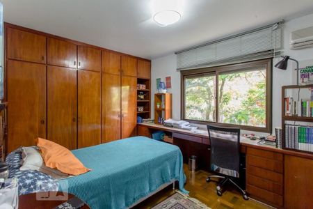 Quarto de casa à venda com 4 quartos, 456m² em Vila Ida, São Paulo