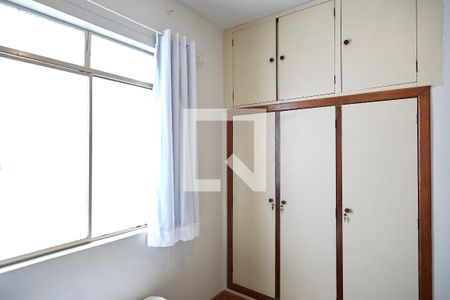 Quarto  de apartamento para alugar com 2 quartos, 78m² em Funcionários, Belo Horizonte