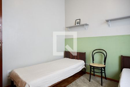 Quarto  de apartamento para alugar com 2 quartos, 78m² em Funcionários, Belo Horizonte