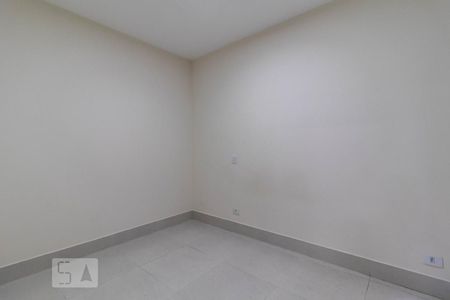 Quarto 1 de casa para alugar com 2 quartos, 46m² em Parque Peruche, São Paulo