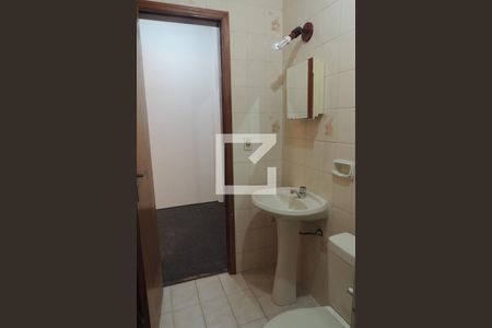 Banheiro de kitnet/studio para alugar com 1 quarto, 35m² em Botafogo, Campinas