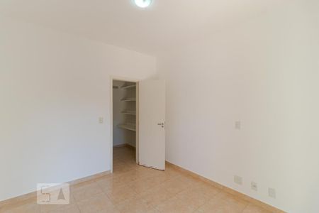 Casa à venda com 196m², 4 quartos e 3 vagas Casa à venda com 196m², 4 quartos e 3 vagasSuíte 02