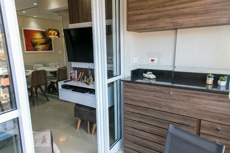 Varanda   de apartamento à venda com 2 quartos, 52m² em Vila Gustavo, São Paulo