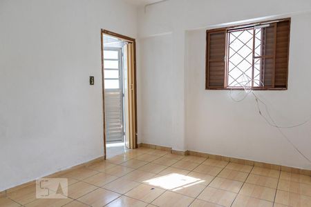 Quarto de casa para alugar com 1 quarto, 40m² em Vila Mazzei, São Paulo