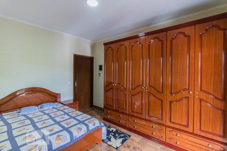 Casa para alugar com 246m², 3 quartos e 2 vagas Casa para alugar com 246m², 3 quartos e 2 vagasSuíte 1