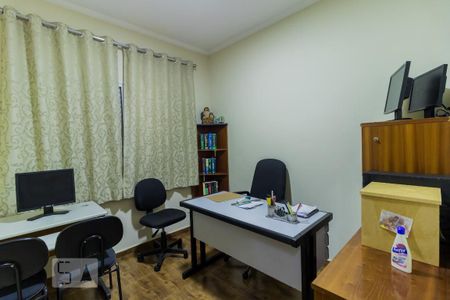 Casa para alugar com 246m², 3 quartos e 2 vagas Casa para alugar com 246m², 3 quartos e 2 vagasSuíte 2