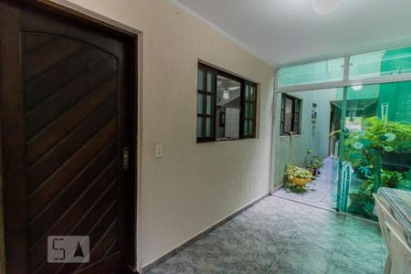 Casa para alugar com 246m², 3 quartos e 2 vagas Casa para alugar com 246m², 3 quartos e 2 vagasQuintal