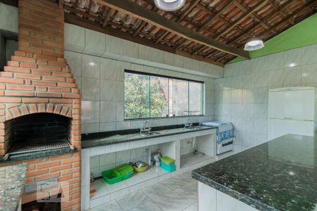 Casa para alugar com 246m², 3 quartos e 2 vagas Casa para alugar com 246m², 3 quartos e 2 vagasChurrasqueira