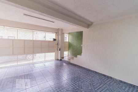 Casa para alugar com 246m², 3 quartos e 2 vagas Casa para alugar com 246m², 3 quartos e 2 vagasGaragem