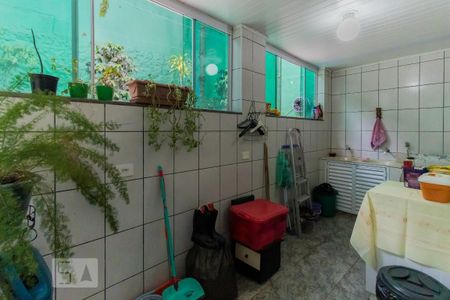 Casa para alugar com 246m², 3 quartos e 2 vagas Casa para alugar com 246m², 3 quartos e 2 vagasÁrea de Serviço